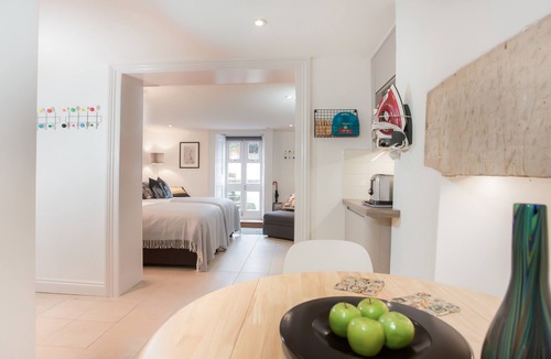 Bath Apartment | The Design Studio