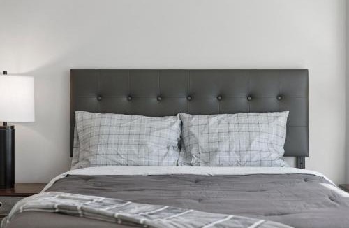 Ajax House | The Devineridge Executive House