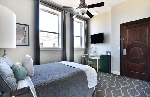 Gonzales Hotel | The Dilworth Inn