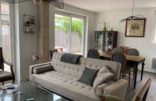 Saint-Gervais-la-Foret House | The discreet Mardelle