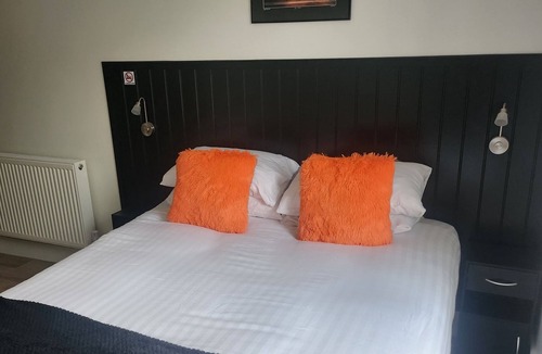 Amble Bed & Breakfast | The Dock Hotel