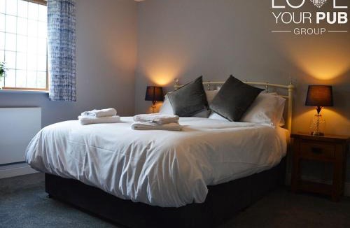 Braishfield Hotel | The Dog & Crook