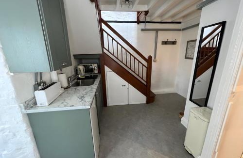 Mere House | The Dog House, Mere