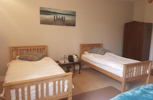 Chipping Sodbury Bed & Breakfast | The Dog Inn