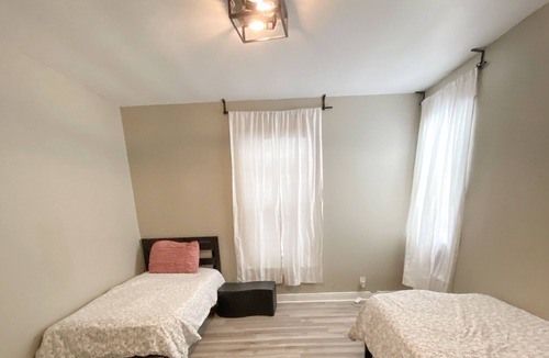 Alice House | The Doll House