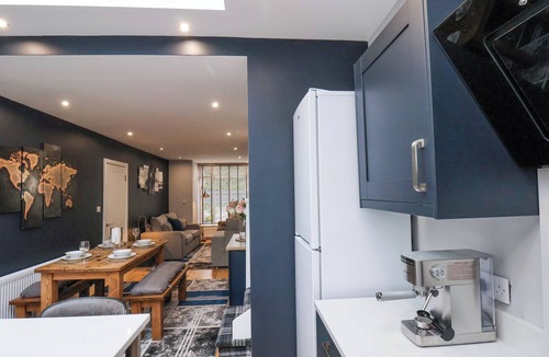 Cayton Bay House | THE DOLLHOUSE, pet friendly, country holiday cottage in Cayton Bay