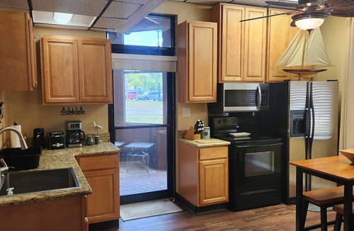 Le Barons Of Titusville Apartment | The Dolphin Flat