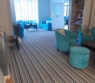 Exmouth Hotel | The Dolphin Hotel Exmouth