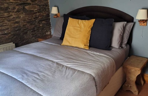 Burgh Island Hotel | The Dolphin Inn