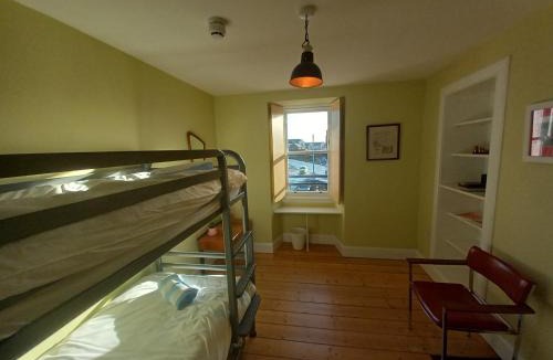 Dunbar Hostel | The Dolphin Inn Hostel