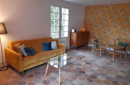 Mezieres-en-Drouais House | The domain of the lake