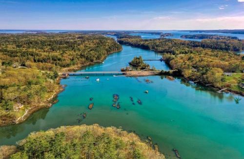 Boothbay House | The Dome House