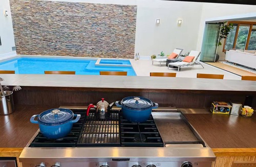 McLean Hotel | The Dominion Estate Private Indoor Pool