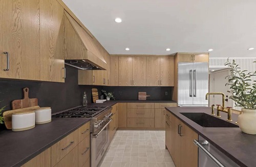 Studio City House | The Dona Modern: Prime Studio City Location with Indoor-Outdoor Flow