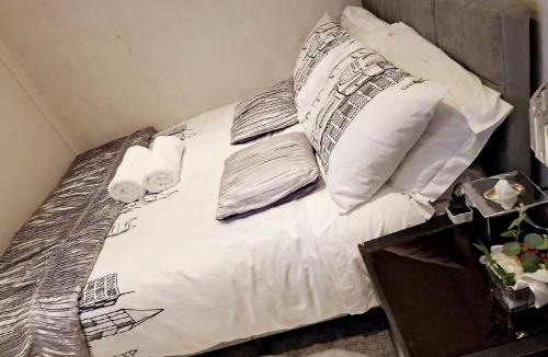 Dorking Bed & Breakfast | The Dorking Hideaway B&B