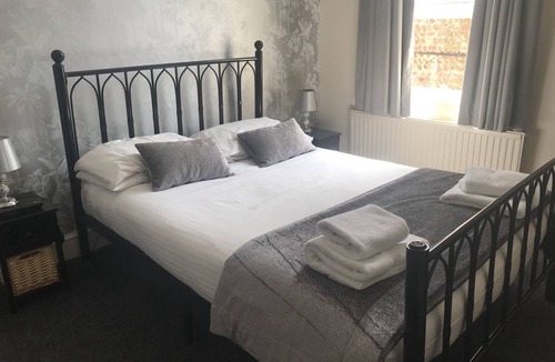 Lewes Hotel | The Dorset
