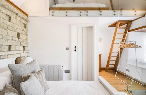 Staple Hill Apartment | The Dovecote - Collins Farm