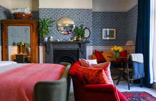 Dover House | The Dover Stop