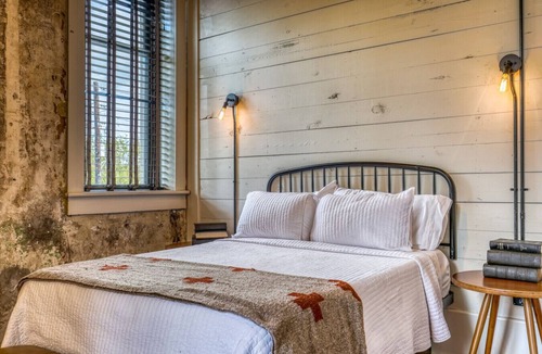 Brenham Hotel | The downtown Brenham Schoolhouse Hotel, Suite 1