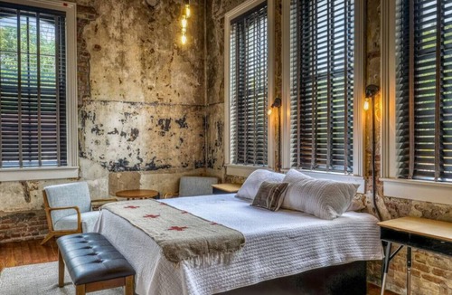 Brenham Hotel | The downtown Brenham Schoolhouse Hotel, Room C
