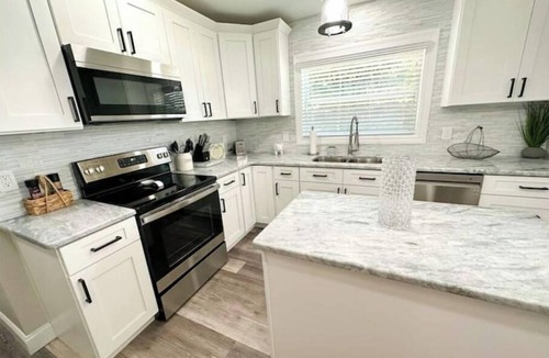 New Port Richey House | The Downtown Darling