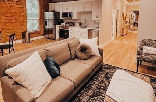 Ennis Apartment | The Downtown Ennis Loft