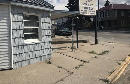 Frontier Apartment | The Downtown Motel