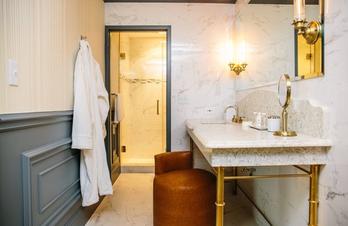 Oak Brook Hotel | The Drake Oak Brook, Autograph Collection