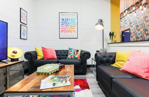 Hackney Wick Apartment | The DreamArt Warehouse Conversion