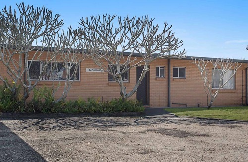 Tugun Apartment | The Dreamery 2 - Absolute Beachfront Tugun