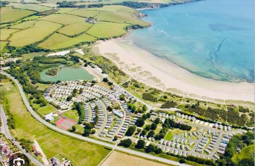 Par House | The Driftwood Den