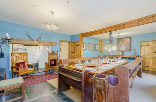 Corwen House | The Druids