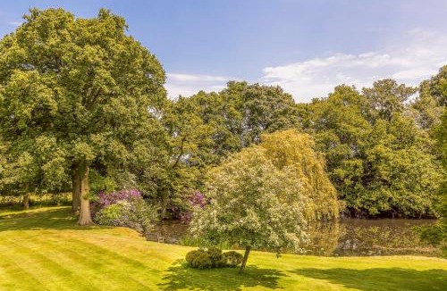 Edenbridge House | The Duck House