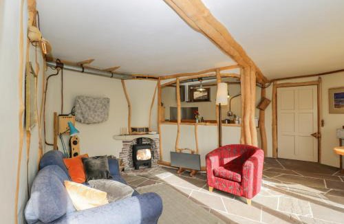 Hereford House | The DugOut