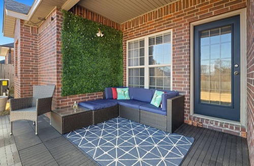 Bentonville House | The Duke-2 Blocks to MTB Trailhead-2 Mi to DT