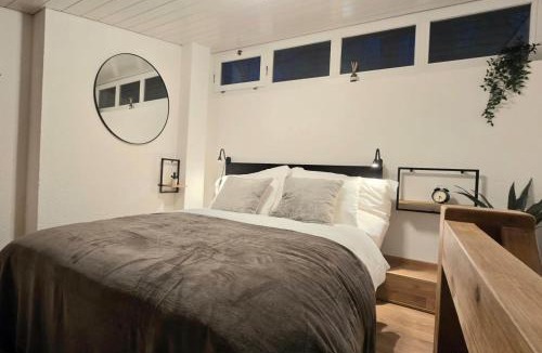 Thun Apartment | The Duke I Central I Castle Hill I Thun