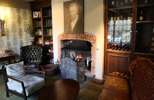Kintbury Hotel | The Dundas Arms