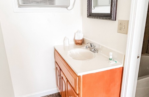 Whitehall Apartment | The Dune Room - #17