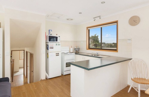 Surf Beach House | The Dunes on Glen