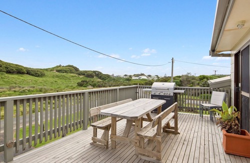 Surf Beach House | The Dunes on Glen