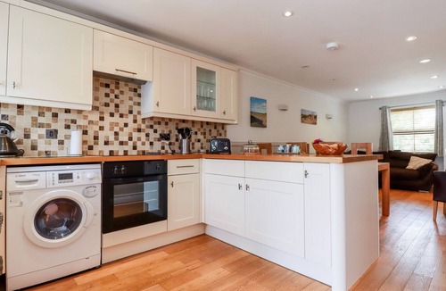 Crantock Cottage | THE DUNES, pet friendly, with a garden in Crantock