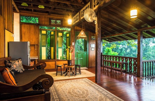 Pantai Cabin | The Dusun