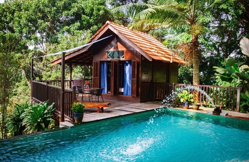 Pantai Cabin | The Dusun