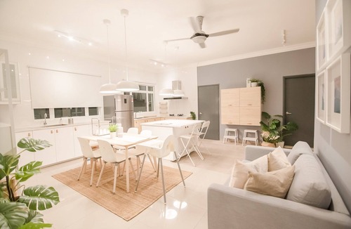 Ayer Molek Villa | The Duyong Dream