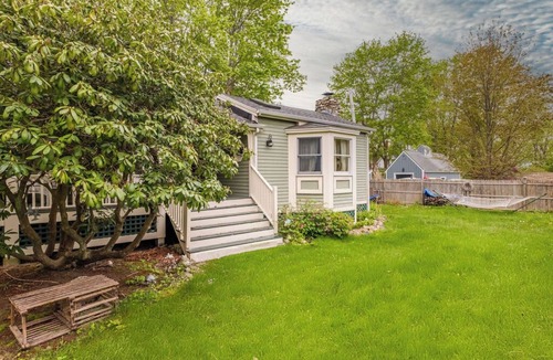 Peaks Island House | The Dwelling Place Su