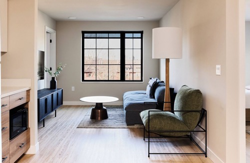 Tenney-Lapham Apartment | The Dylin