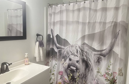 Hamilton House | The E Street Gallery