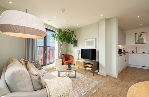 Walthamstow Apartment | The Eades ADC Atelier 2 Bed