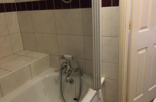 Little Coxwell House | The Eagle Tavern