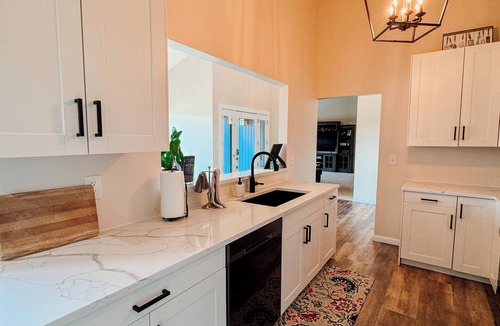 Le Claire House | The Eagles Nest on the Mississippi River